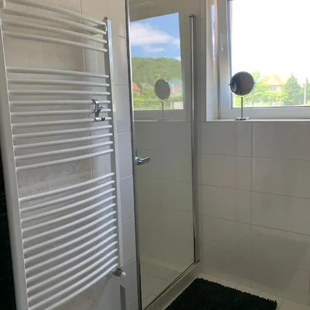 Orchidea Apartmanhaz Διαμέρισμα