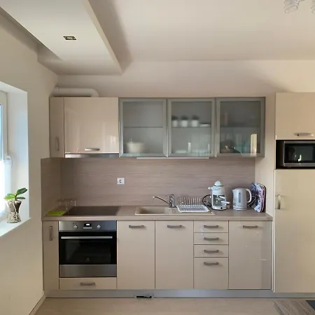 Apartman Orchidea *